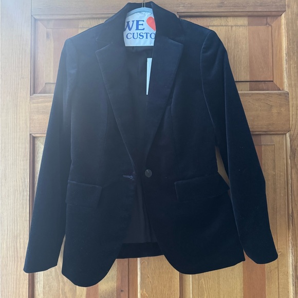 Theory Black Velvet Blazer with Notched Lapels - Picture 4 of 5